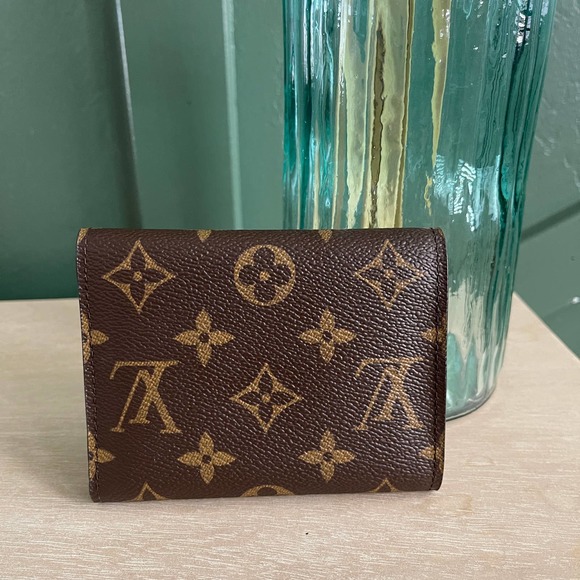 ❌SOLD❌Mint Louis Vuitton Victorine Wallet Monogram Compact MI4147 - Picture 2 of 16